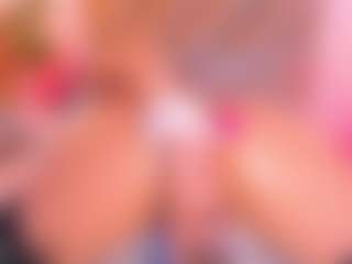 Live cam show with Malaia Hills - Asshole on CamSodaAdn
