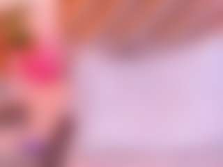 Malaia Hills's Live Sex Cam Show