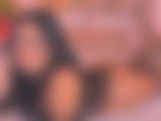 Malaia Hills's Live Sex Cam Show