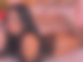 Malaia Hills's Live Sex Cam Show