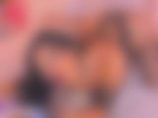 Malaia Hills's Live Sex Cam Show
