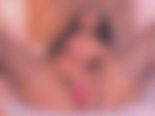 Malaia Hills's Live Sex Cam Show