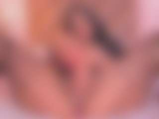 Malaia Hills's Live Sex Cam Show