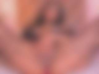 Malaia Hills's Live Sex Cam Show