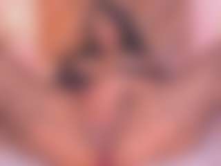 Malaia Hills's Live Sex Cam Show