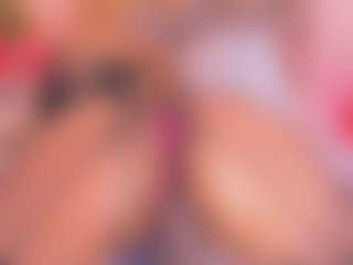Malaia Hills's Live Sex Cam Show