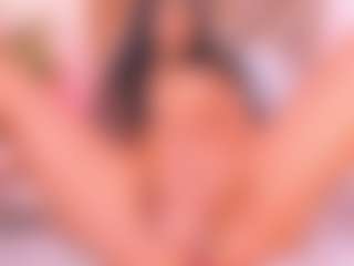 Malaia Hills's Live Sex Cam Show