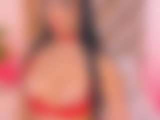 Malaia Hills's Live Sex Cam Show