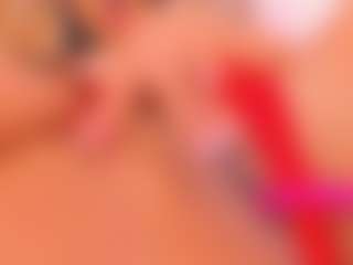 Malaia Hills's Live Sex Cam Show