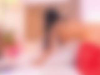 Malaia Hills's Live Sex Cam Show