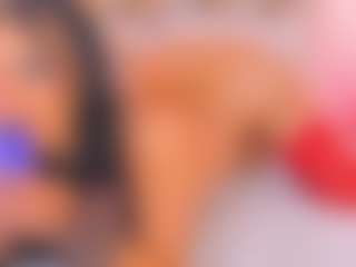Malaia Hills's Live Sex Cam Show