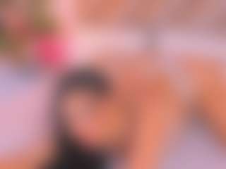 Malaia Hills's Live Sex Cam Show