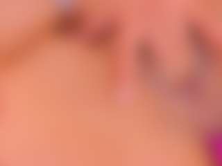 Malaia Hills's Live Sex Cam Show
