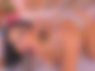 Malaia Hills's Live Sex Cam Show