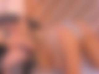 Malaia Hills's Live Sex Cam Show