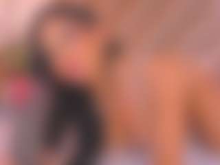 Malaia Hills's Live Sex Cam Show