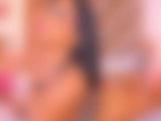 Malaia Hills's Live Sex Cam Show