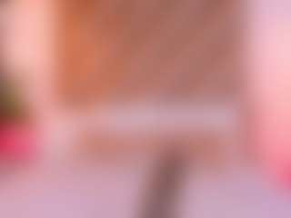 Malaia Hills's Live Sex Cam Show