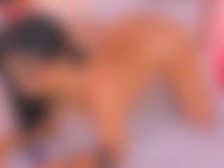 Malaia Hills's Live Sex Cam Show