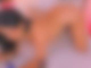 Malaia Hills's Live Sex Cam Show