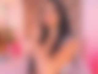 Malaia Hills's Live Sex Cam Show