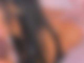 Malaia Hills's Live Sex Cam Show