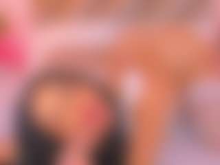 Malaia Hills's Live Sex Cam Show