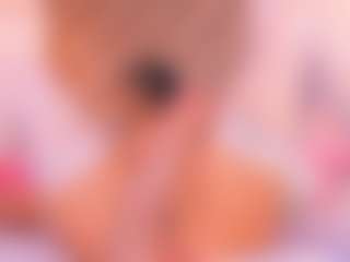 Malaia Hills's Live Sex Cam Show