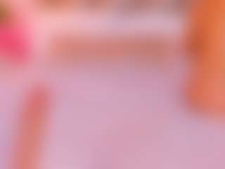 Malaia Hills's Live Sex Cam Show
