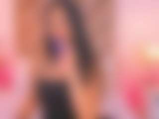 Malaia Hills's Live Sex Cam Show
