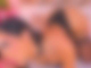 Malaia Hills's Live Sex Cam Show