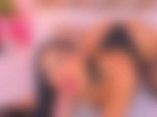 Malaia Hills's Live Sex Cam Show