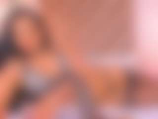 Malaia Hills's Live Sex Cam Show