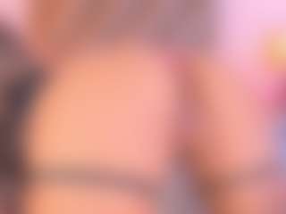 Malaia Hills's Live Sex Cam Show