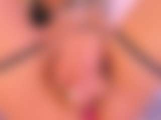 Malaia Hills's Live Sex Cam Show