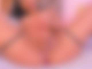 Malaia Hills's Live Sex Cam Show