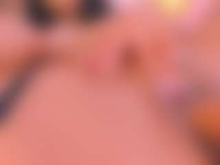 Malaia Hills's Live Sex Cam Show