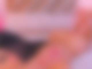 Malaia Hills's Live Sex Cam Show