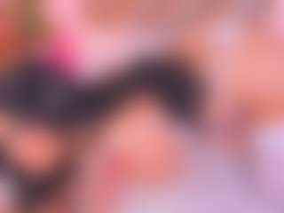Malaia Hills's Live Sex Cam Show