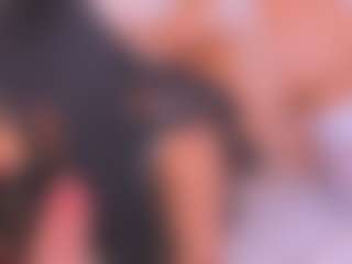Malaia Hills's Live Sex Cam Show