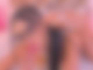Malaia Hills's Live Sex Cam Show