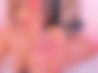 Malaia Hills's Live Sex Cam Show