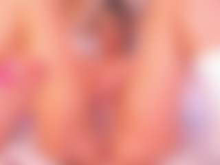 Malaia Hills's Live Sex Cam Show