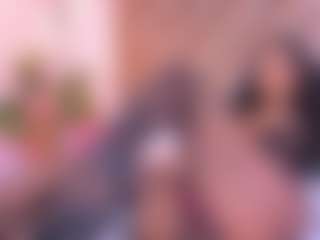 Malaia Hills's Live Sex Cam Show