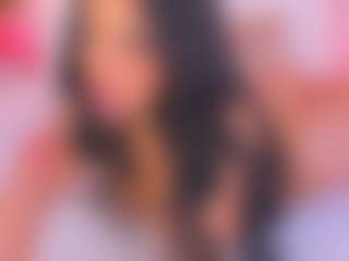 Malaia Hills's Live Sex Cam Show
