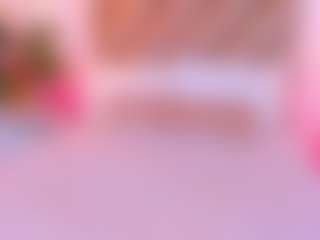 Live cam show with Malaia Hills - Lovense Teen (18+) on Camsoda