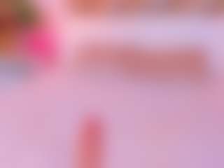Malaia Hills's Live Sex Cam Show