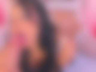 Live cam show with Malaia Hills - Latina on Camsoda | colombia
