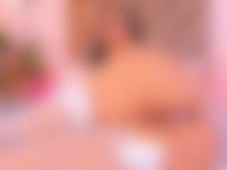 Malaia Hills's Live Sex Cam Show