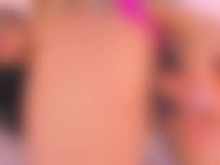 Malaia Hills's Live Sex Cam Show